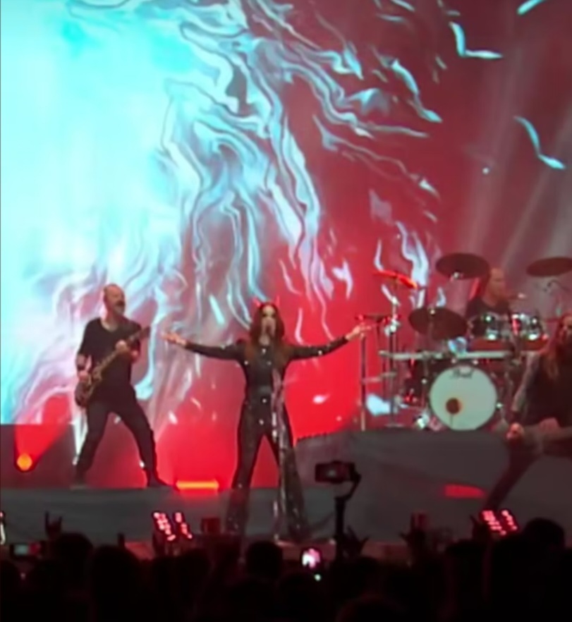 Simone Simons